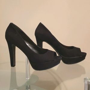 Candie's Women's Suede Heels Black Size 7